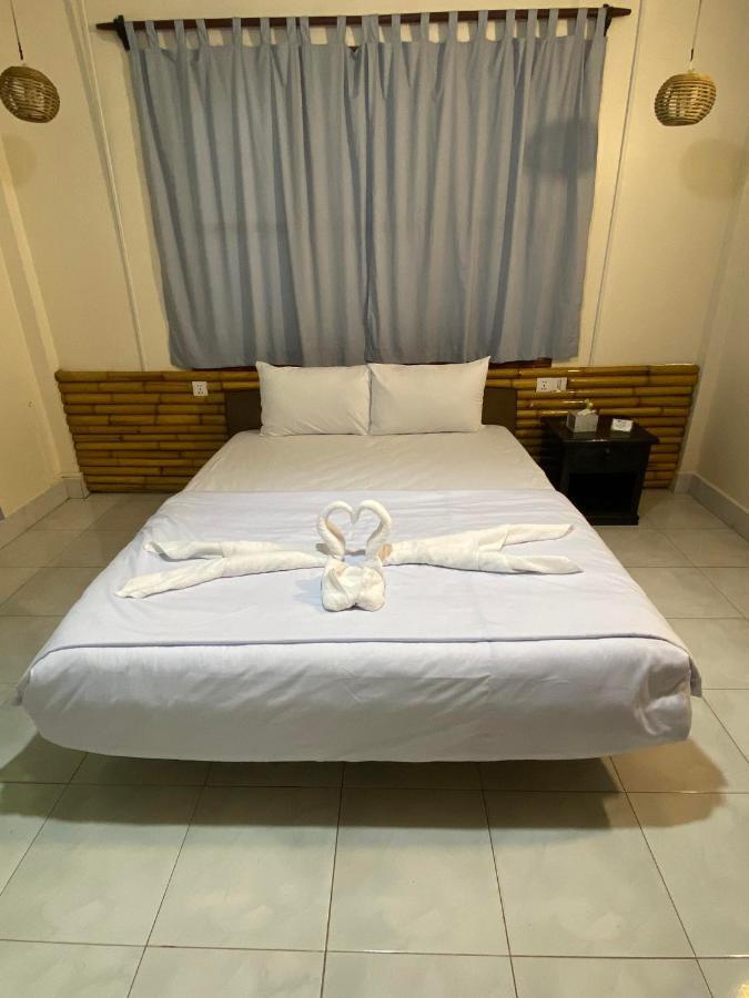 Ecran Riverfront Guesthouse Kampot Eksteriør bilde