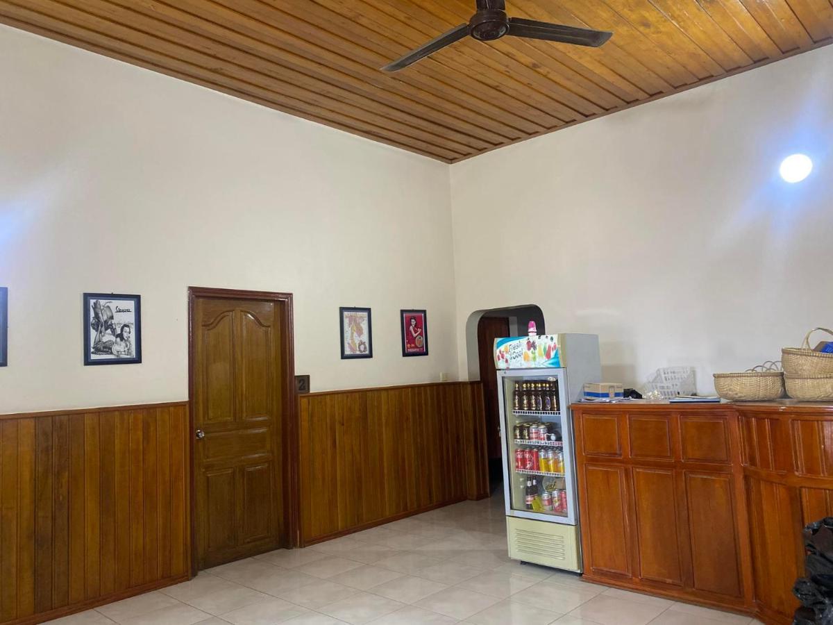 Ecran Riverfront Guesthouse Kampot Eksteriør bilde
