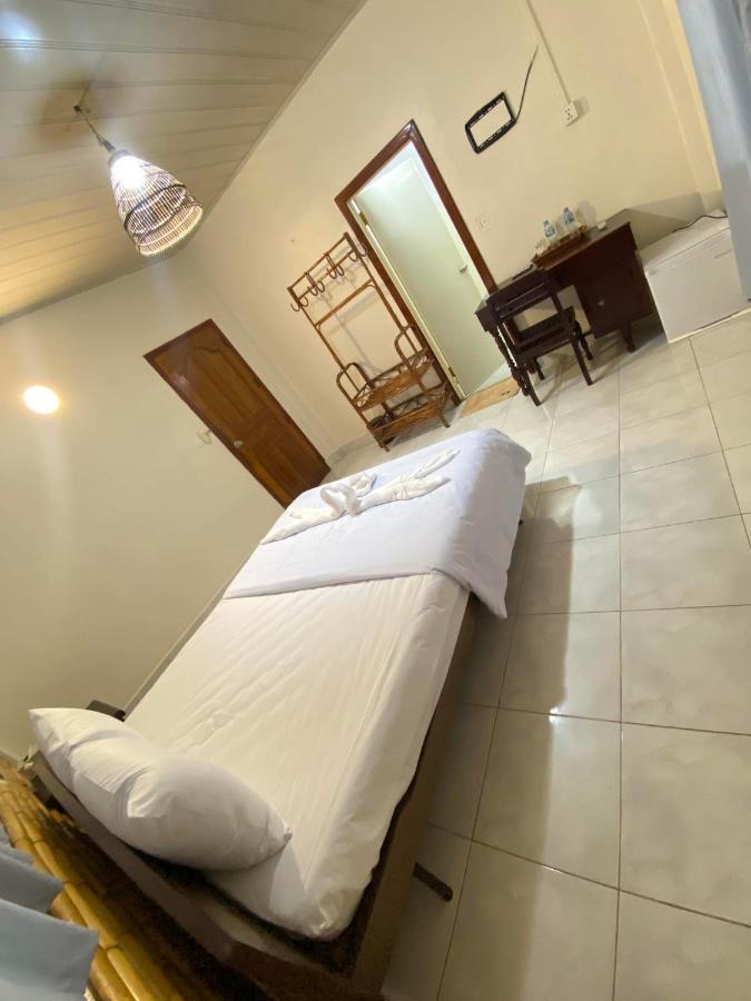 Ecran Riverfront Guesthouse Kampot Eksteriør bilde