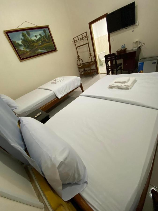 Ecran Riverfront Guesthouse Kampot Eksteriør bilde